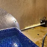 Hotel Ceran Stone House *