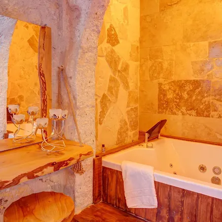 Ceran Stone House Hotel *