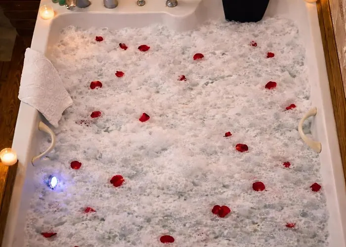 Hotel Ceran Stone House