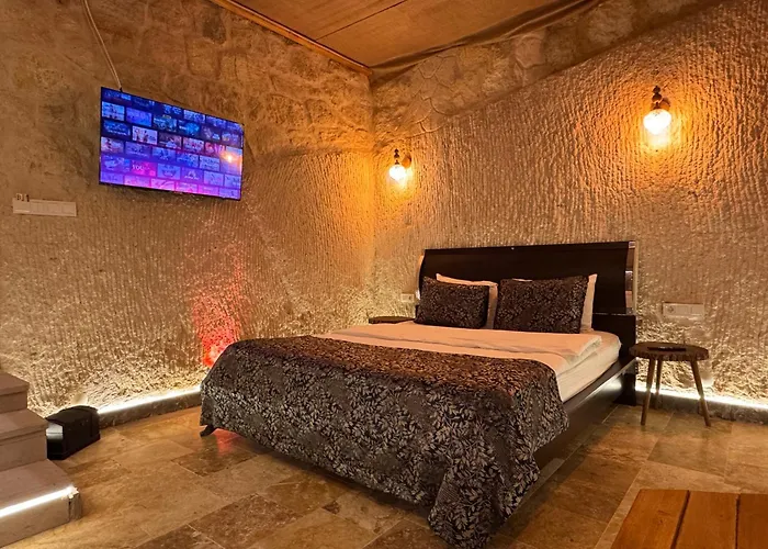 Ceran Stone House Hotel *